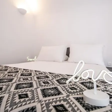 Βίλα Luxury Santorini Ocean Breeze 2 Bedrooms Sea Caldera View Jacuzzi Plunge Oia