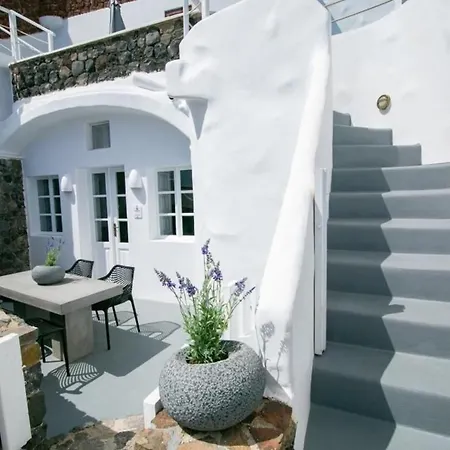 Luxury Santorini Ocean Breeze 2 Bedrooms Sea & Caldera Views Villa Tholos (Santorini)