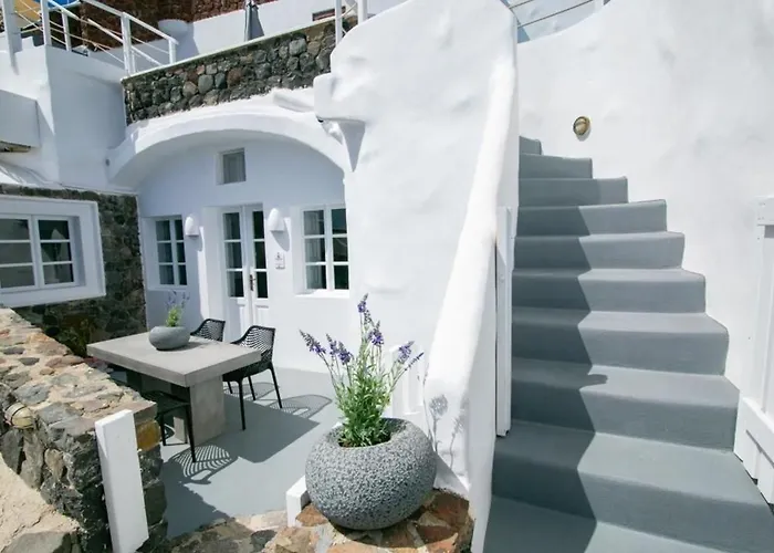 Luxury Santorini Ocean Breeze 2 Bedrooms Sea & Caldera Views Villa Tholos (Santorini)